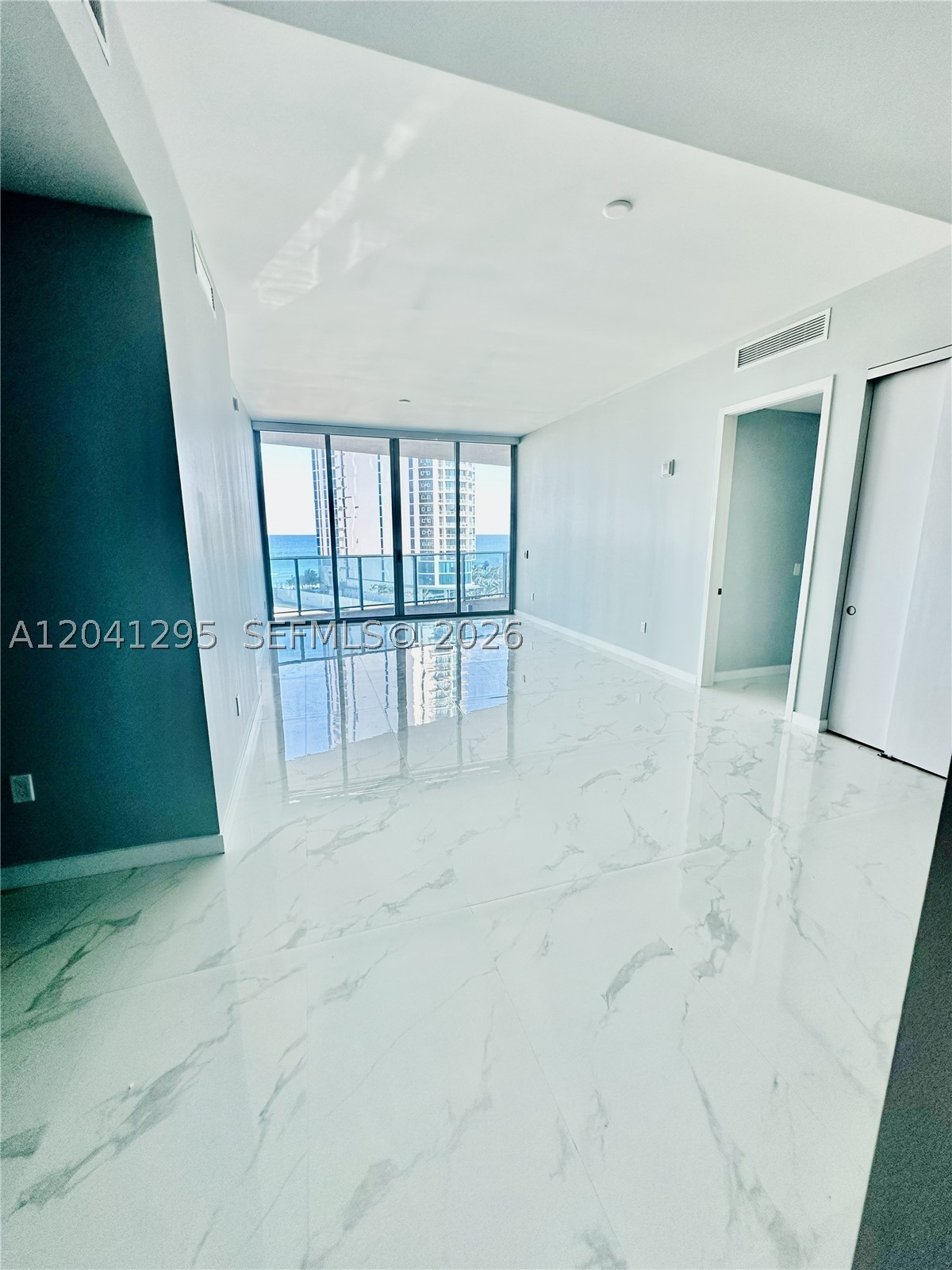 Sunny Isles Beach photo 4