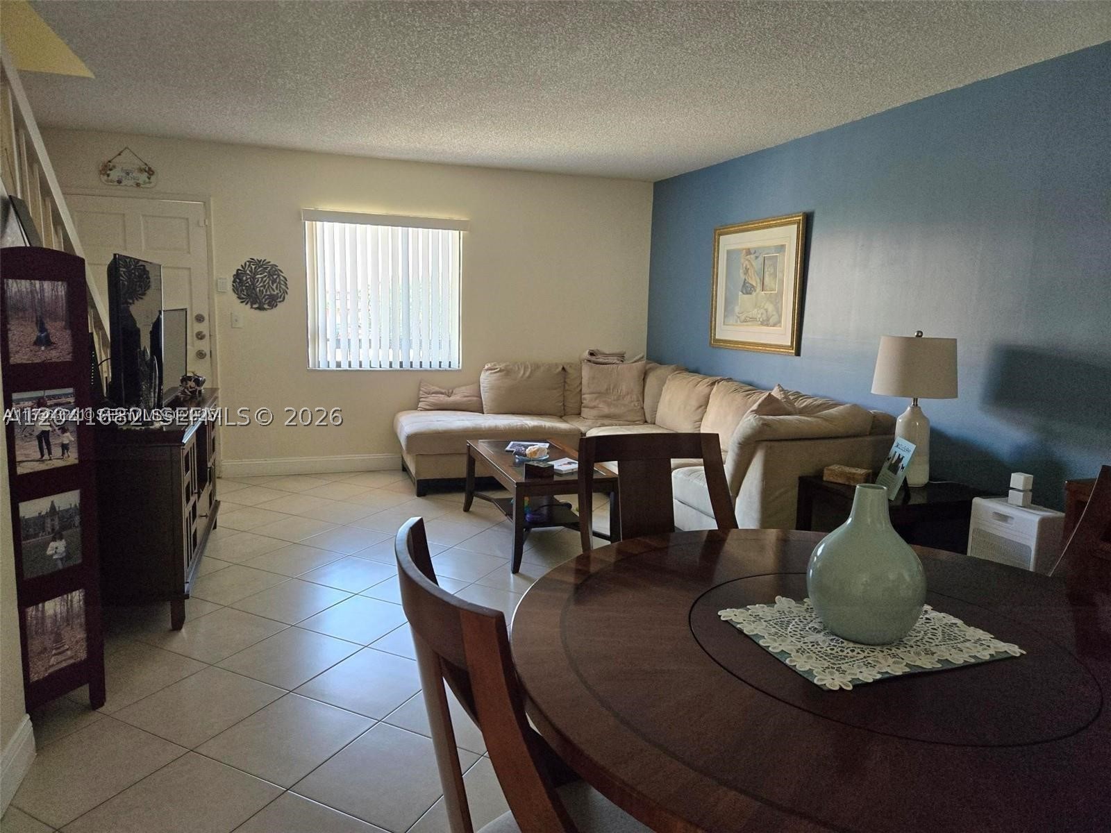 Hialeah photo 3