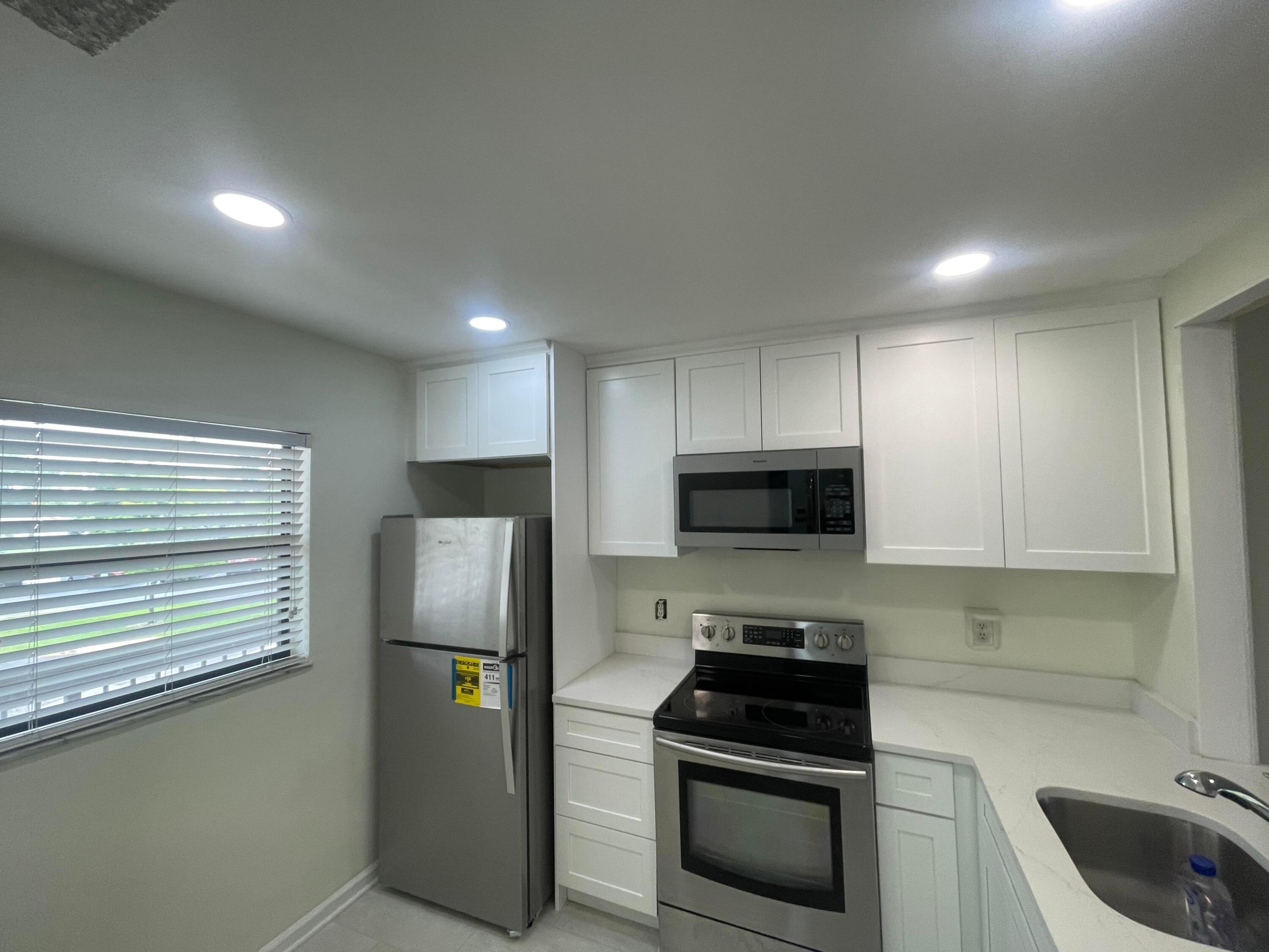 Pembroke Pines photo 4