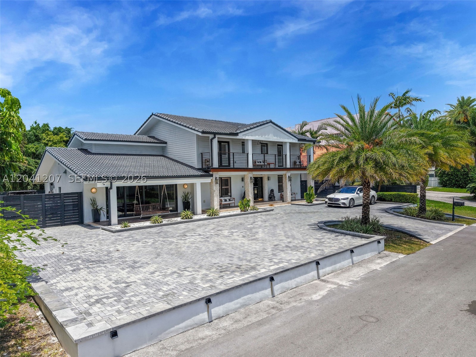 North Miami Beach photo 3