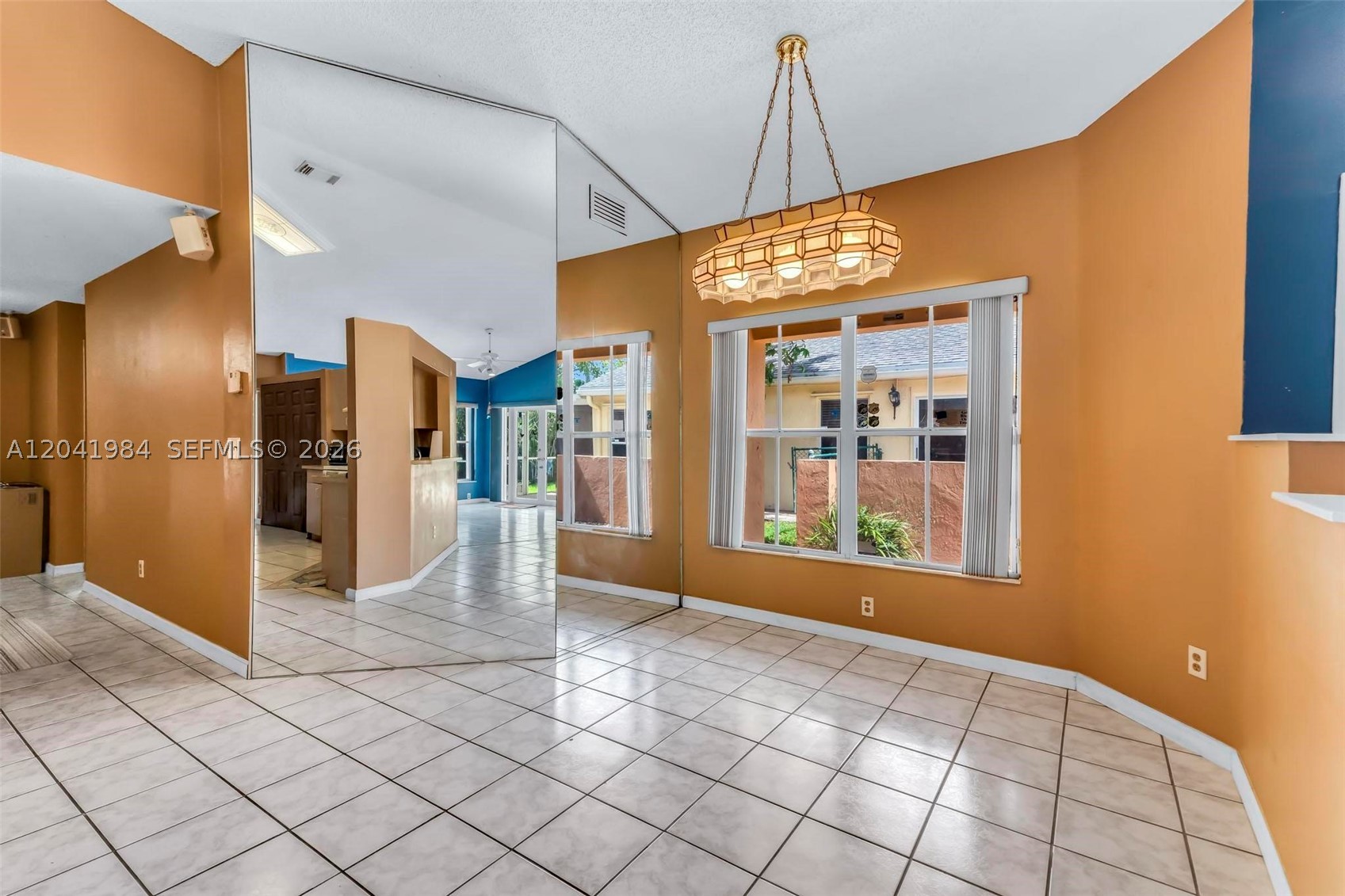 Pembroke Pines photo 2