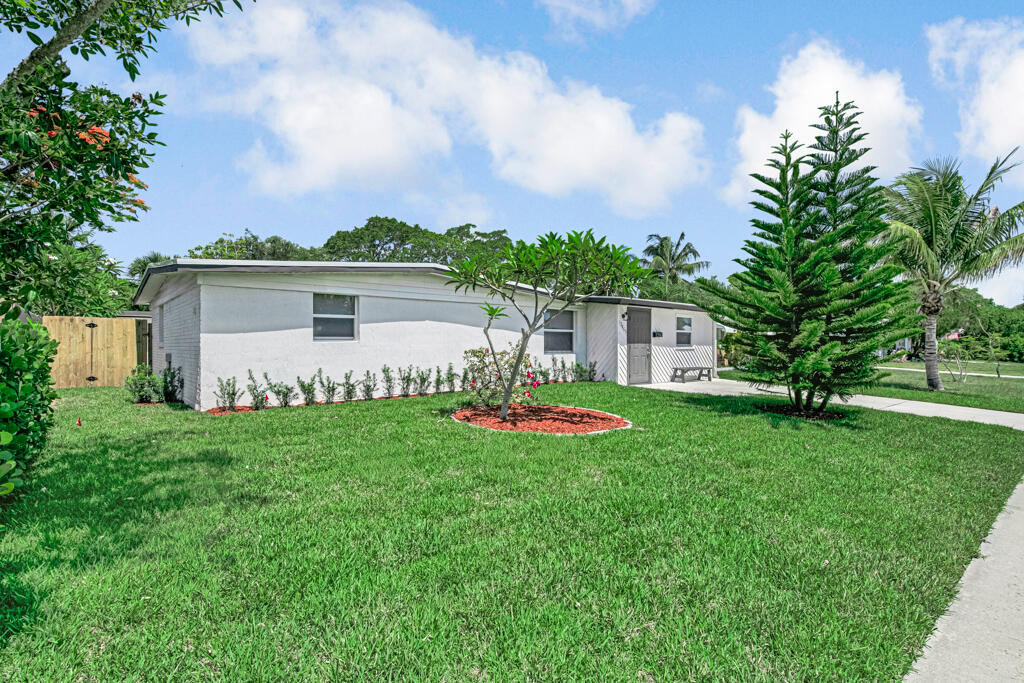 Palm Beach Gardens photo 4
