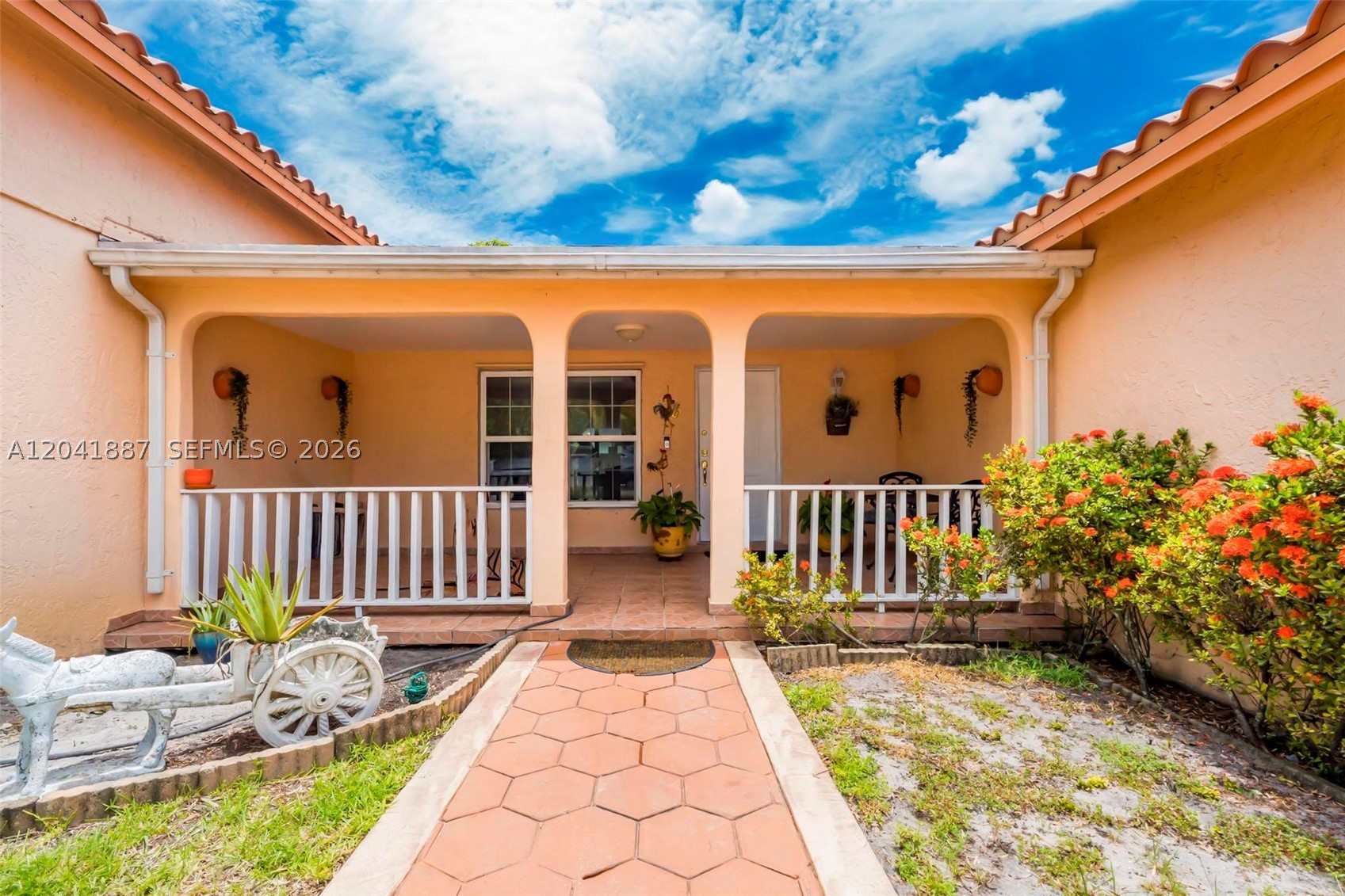 Hialeah photo 3