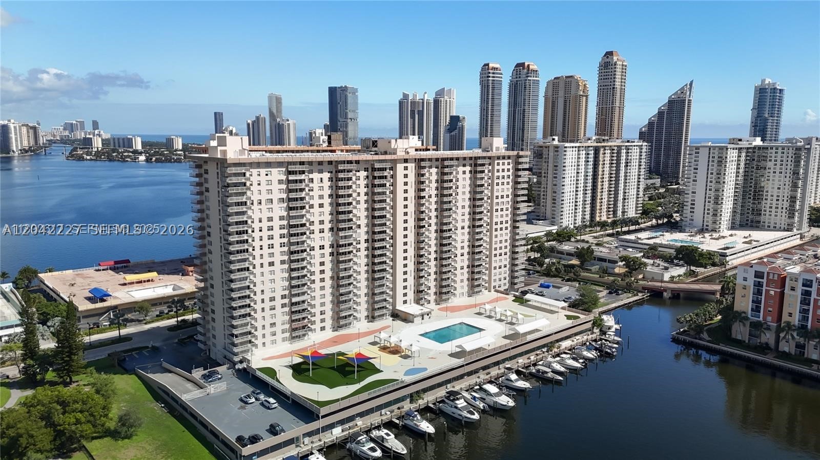 Sunny Isles Beach photo 1