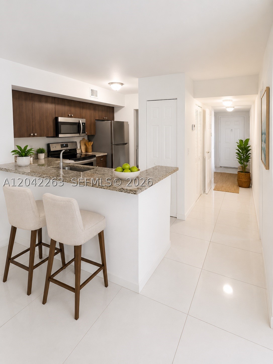Pembroke Pines photo 2
