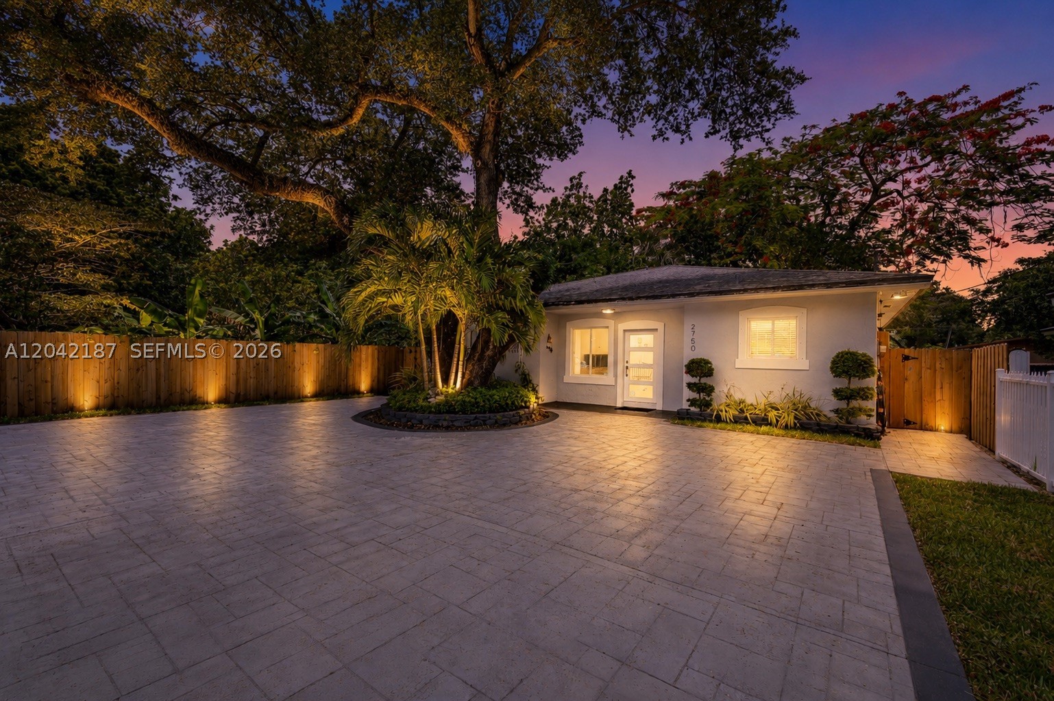 Miami Gardens photo 1