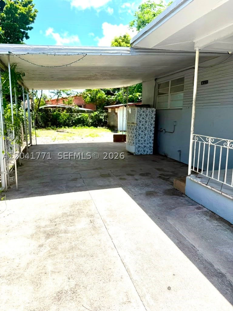 Hialeah photo 4