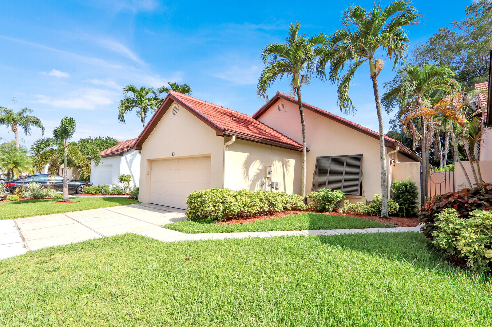 Palm Beach Gardens photo 2