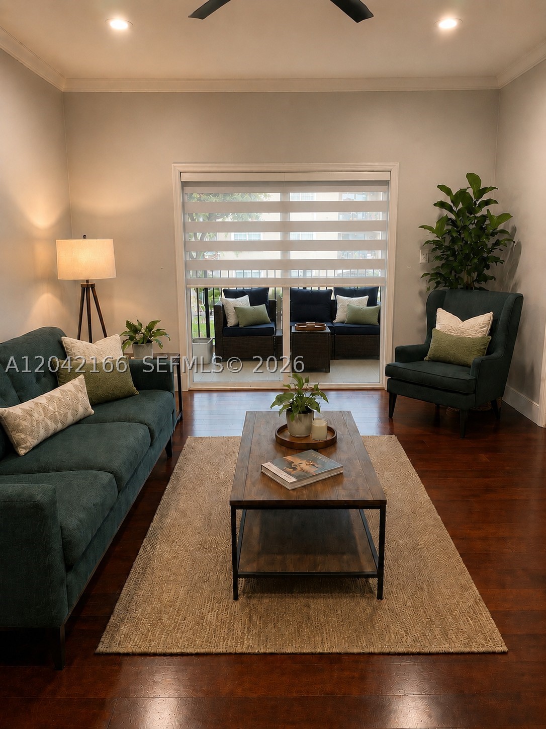 Pembroke Pines photo 1