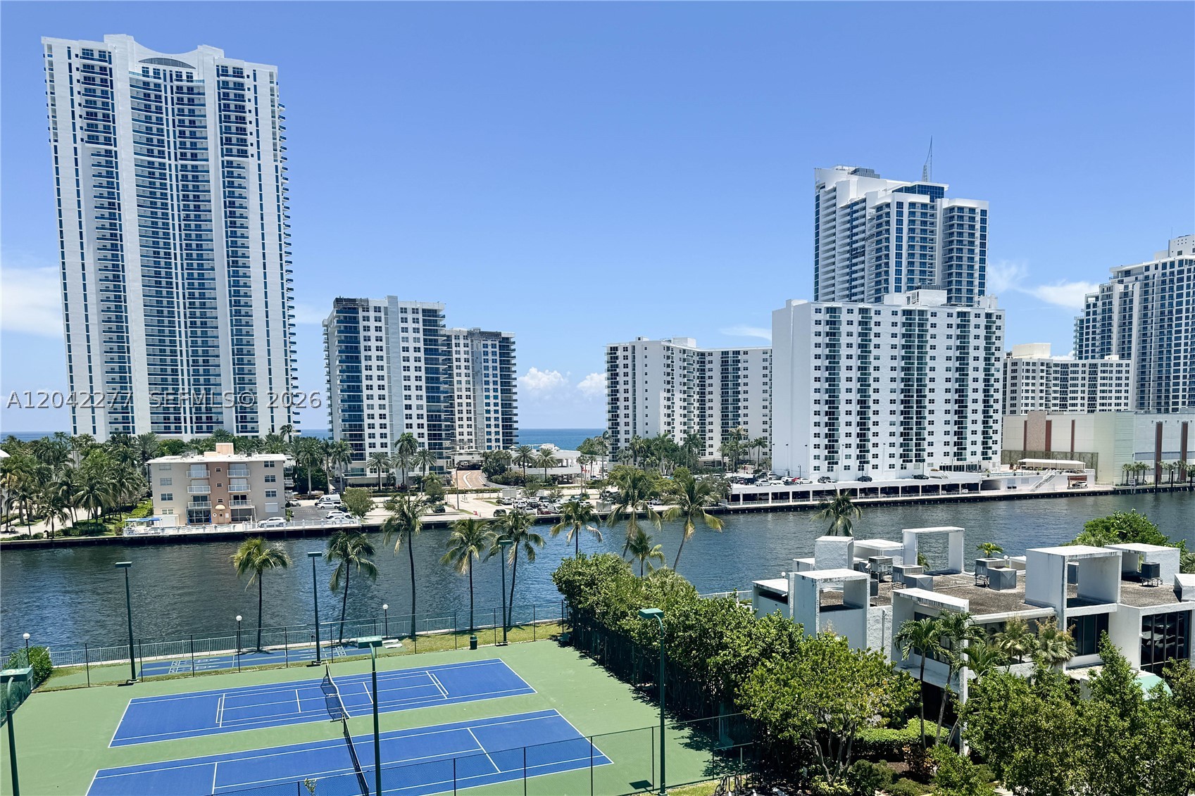 Hallandale Beach photo 3