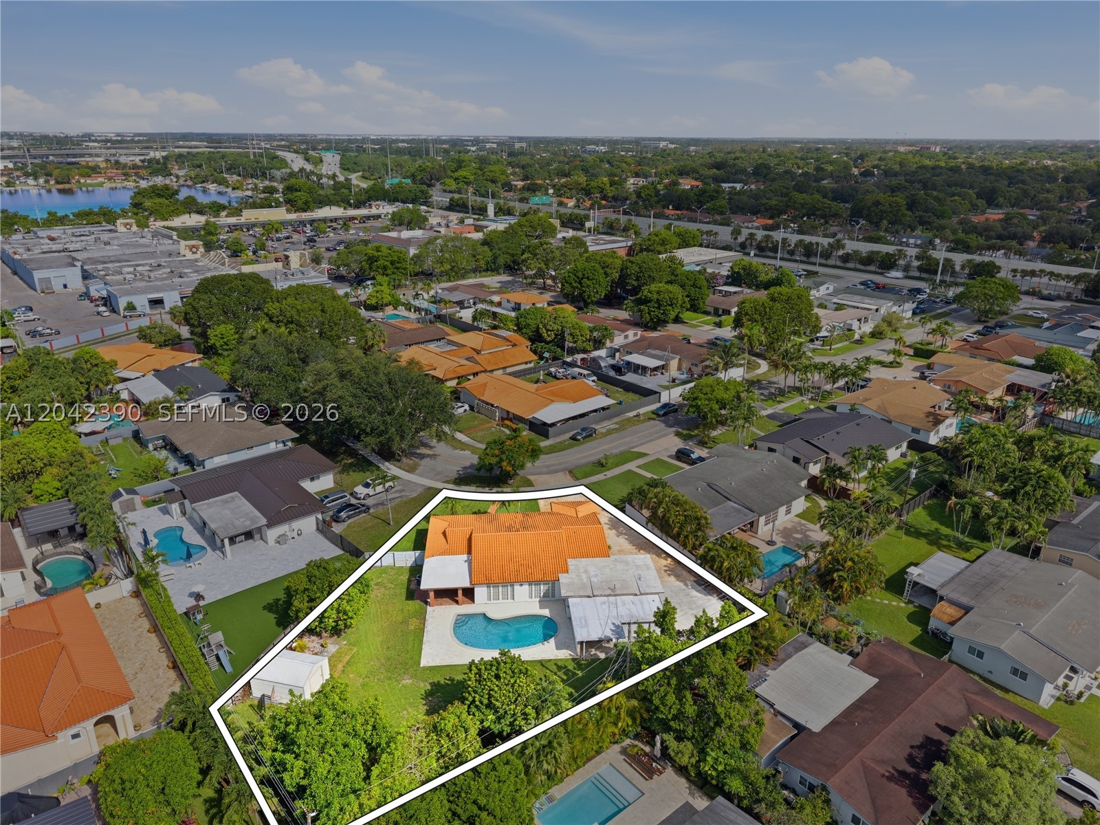 Hialeah photo 3