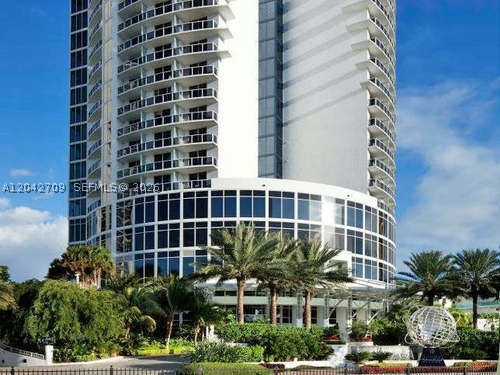 Sunny Isles Beach photo 1