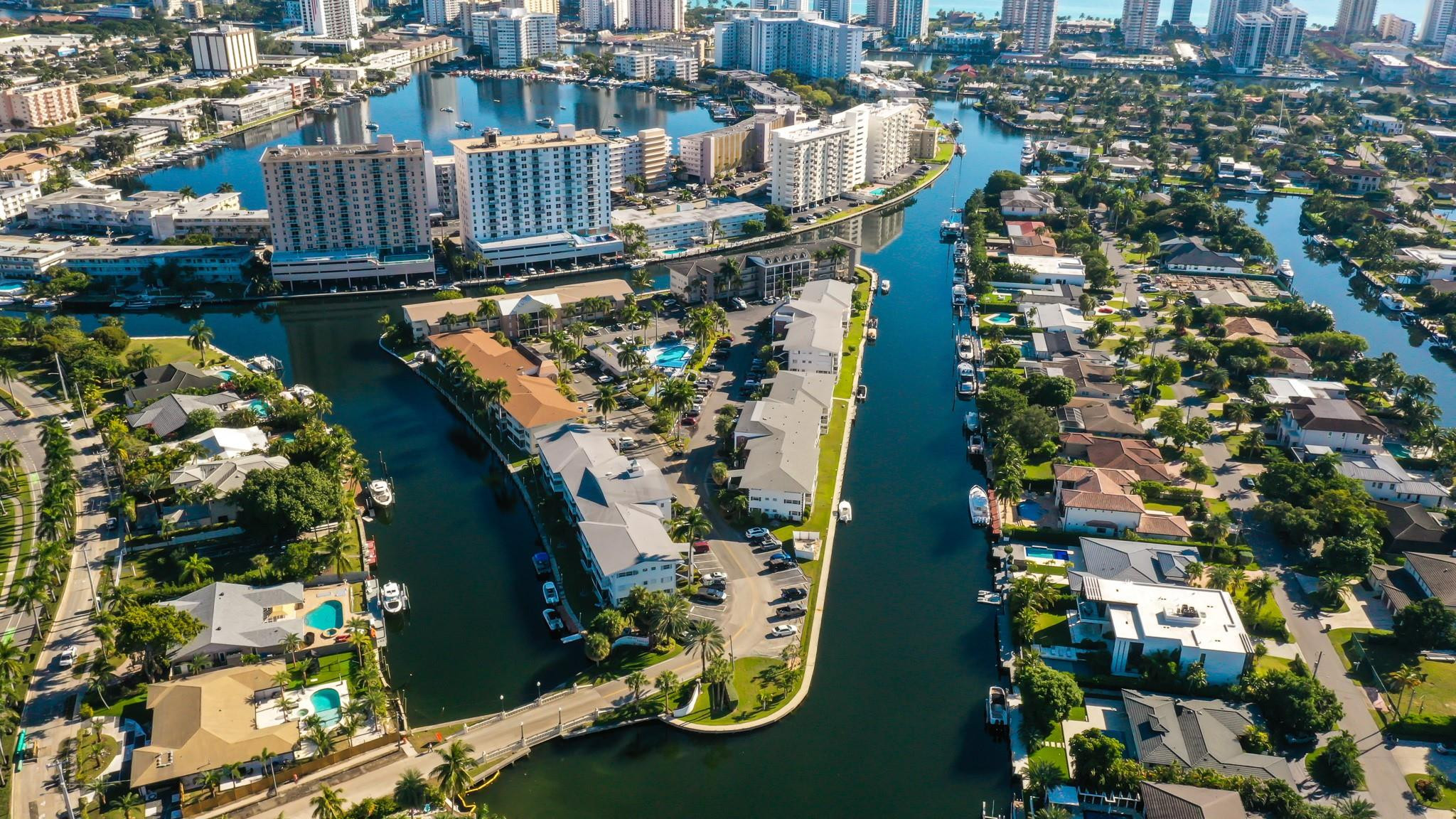 Hallandale Beach photo 4