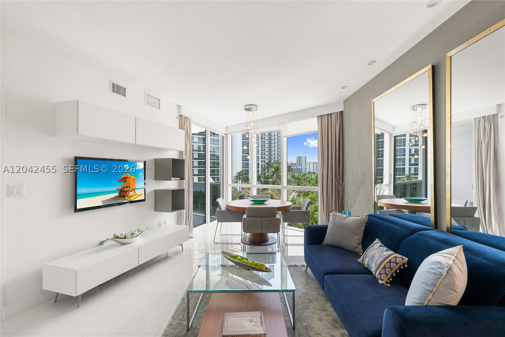 Sunny Isles Beach photo 2