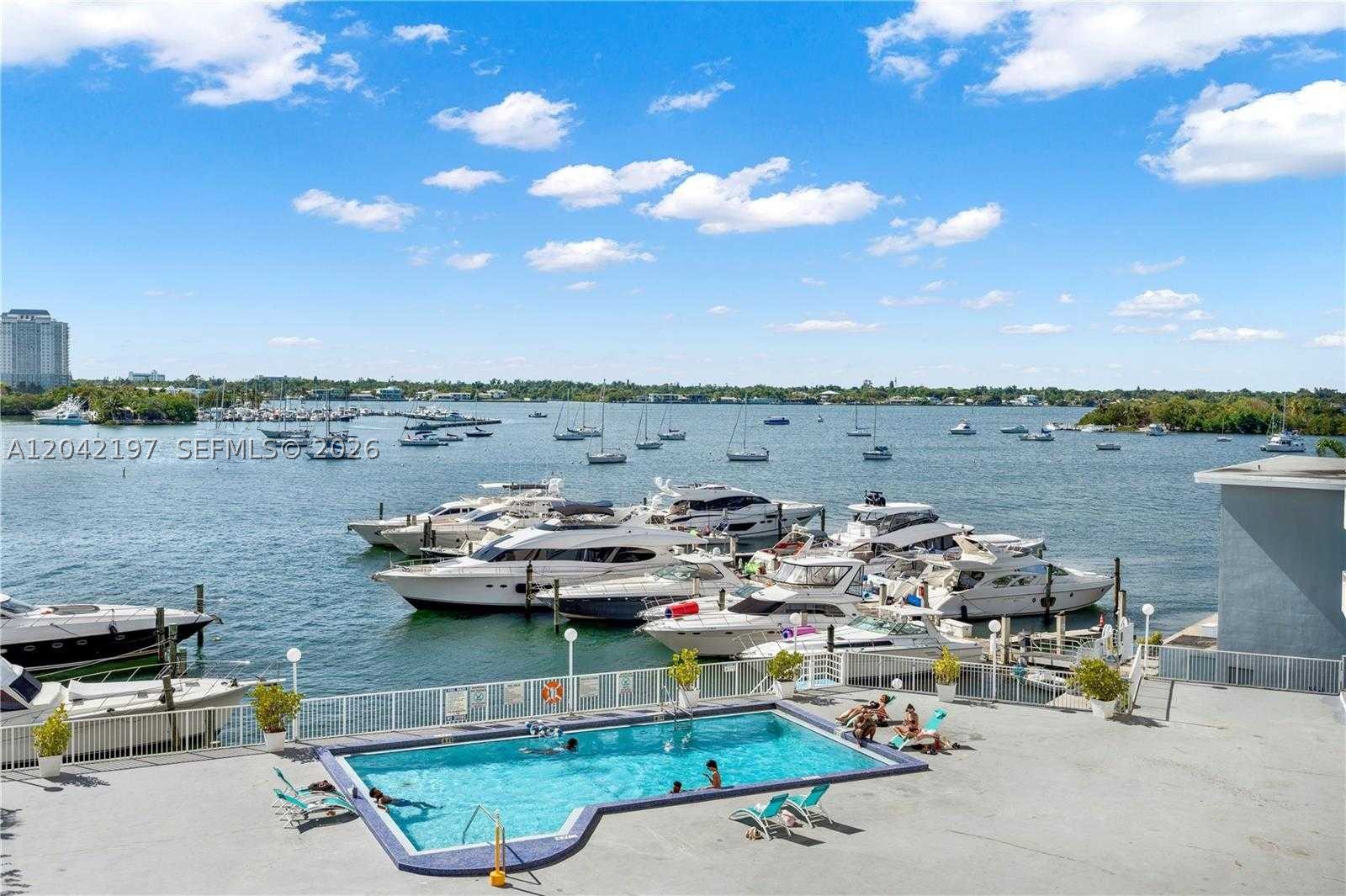 North Bay Village photo 2