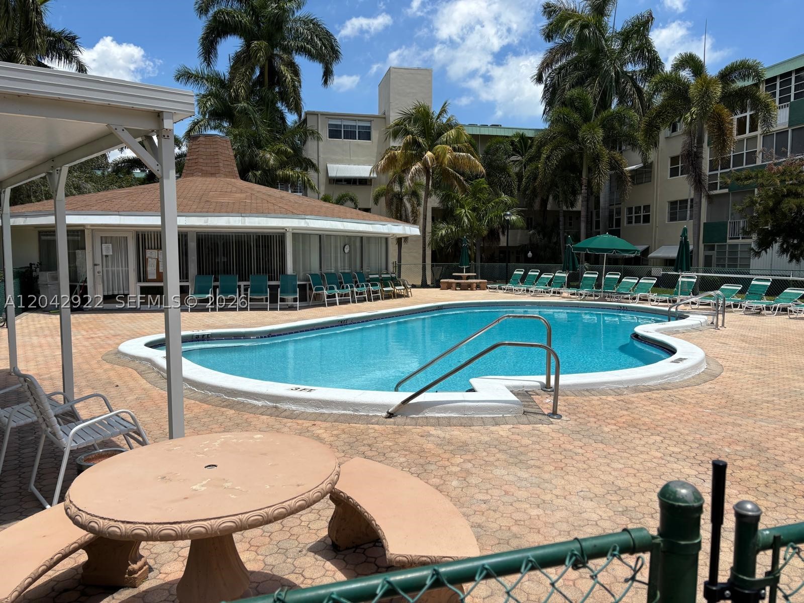 Hallandale Beach photo 2