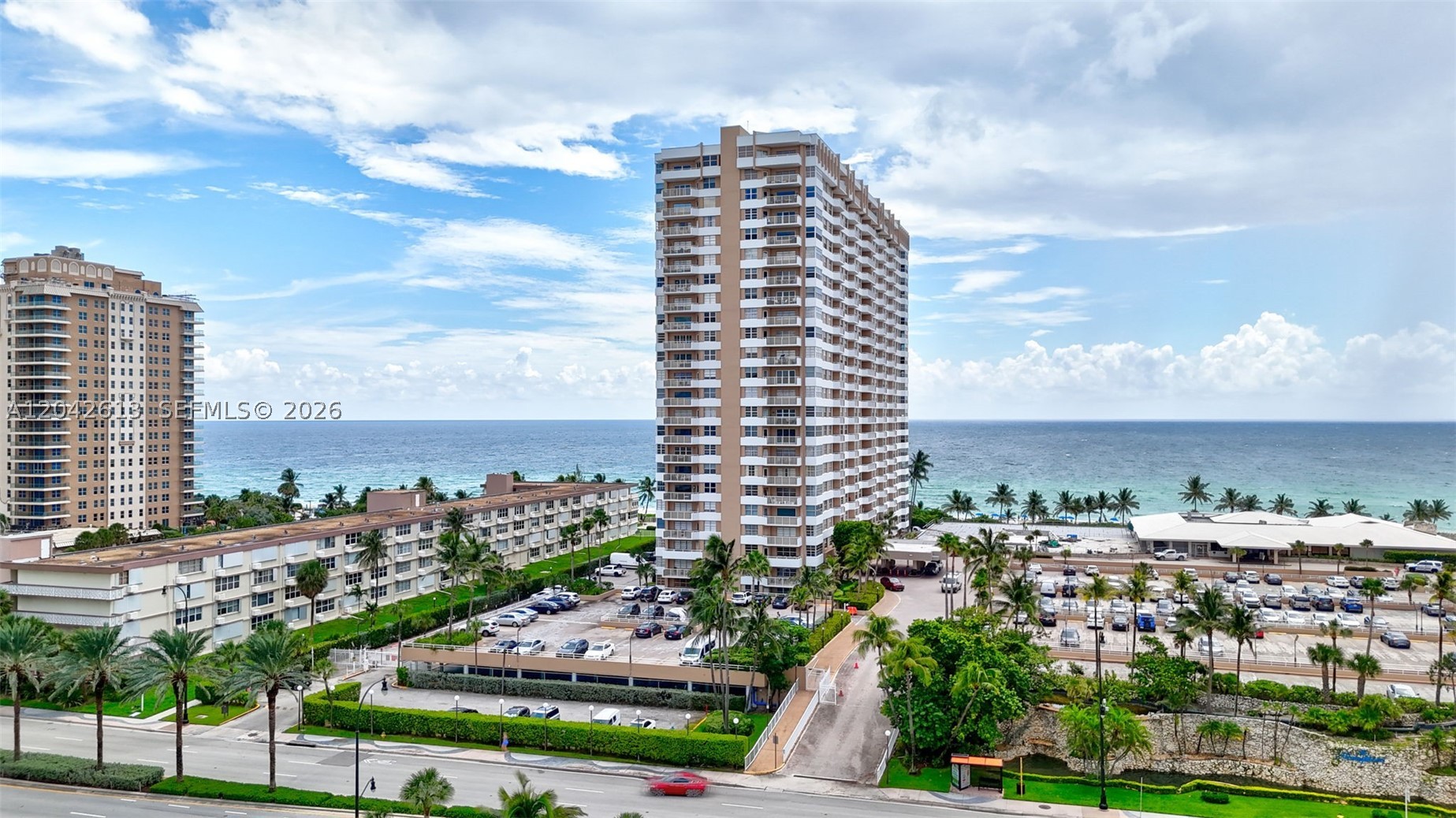 Hallandale Beach photo 2