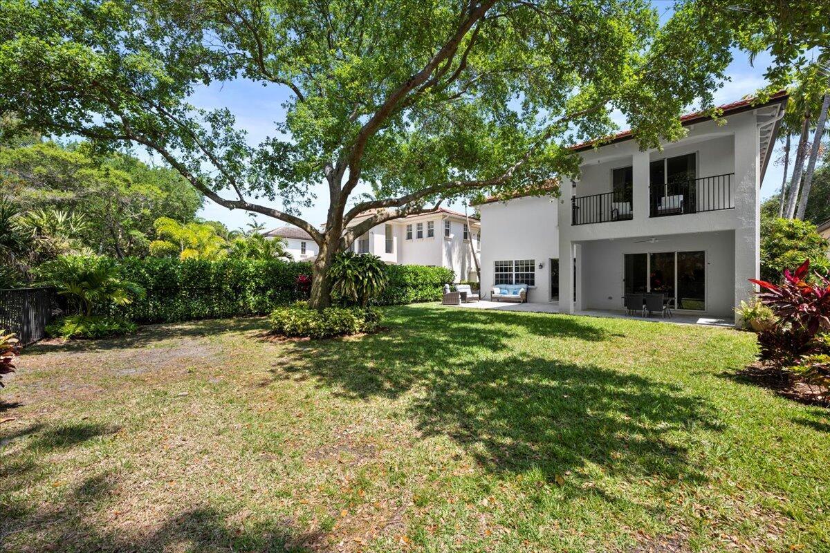 Palm Beach Gardens photo 2