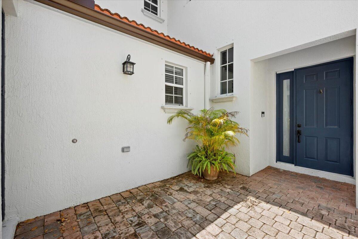 Palm Beach Gardens photo 3