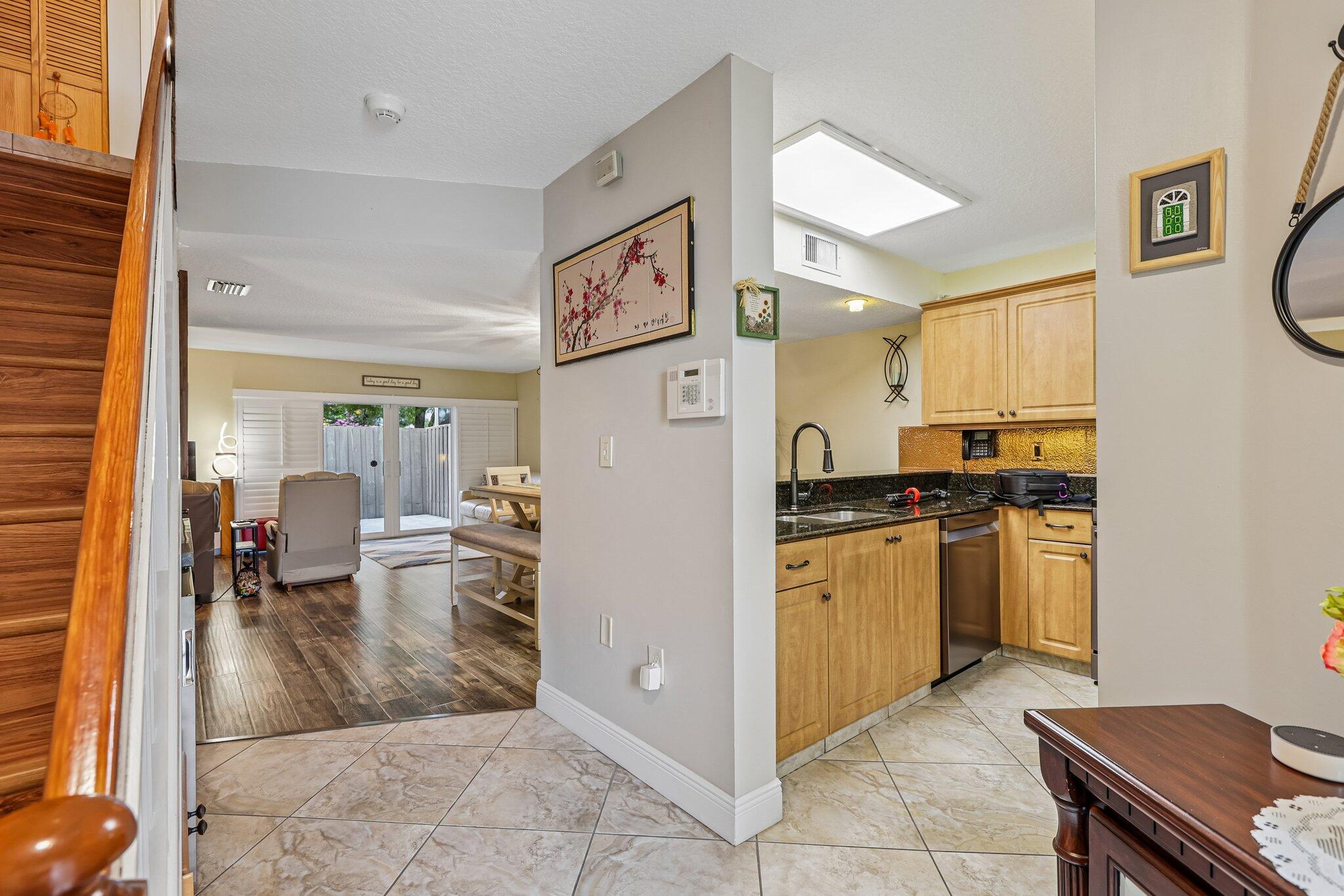 Pembroke Pines photo 3
