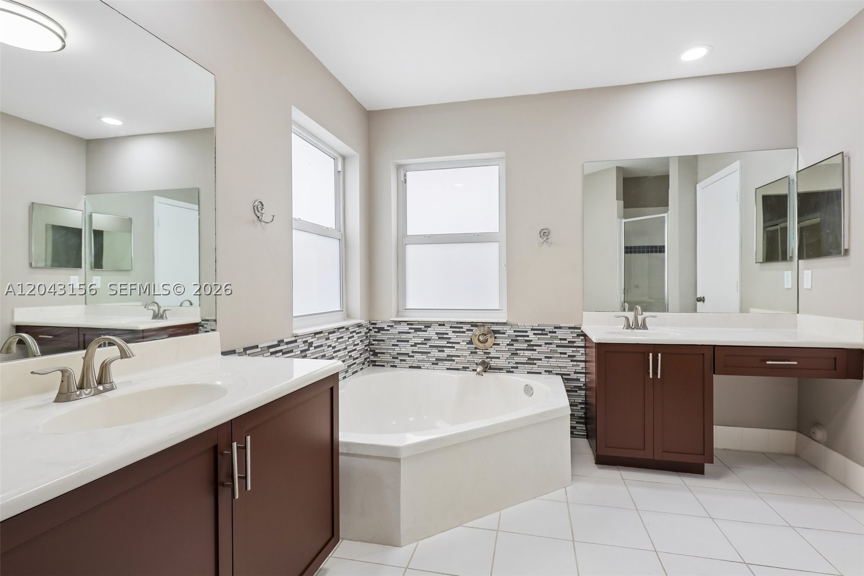 Pembroke Pines photo 4
