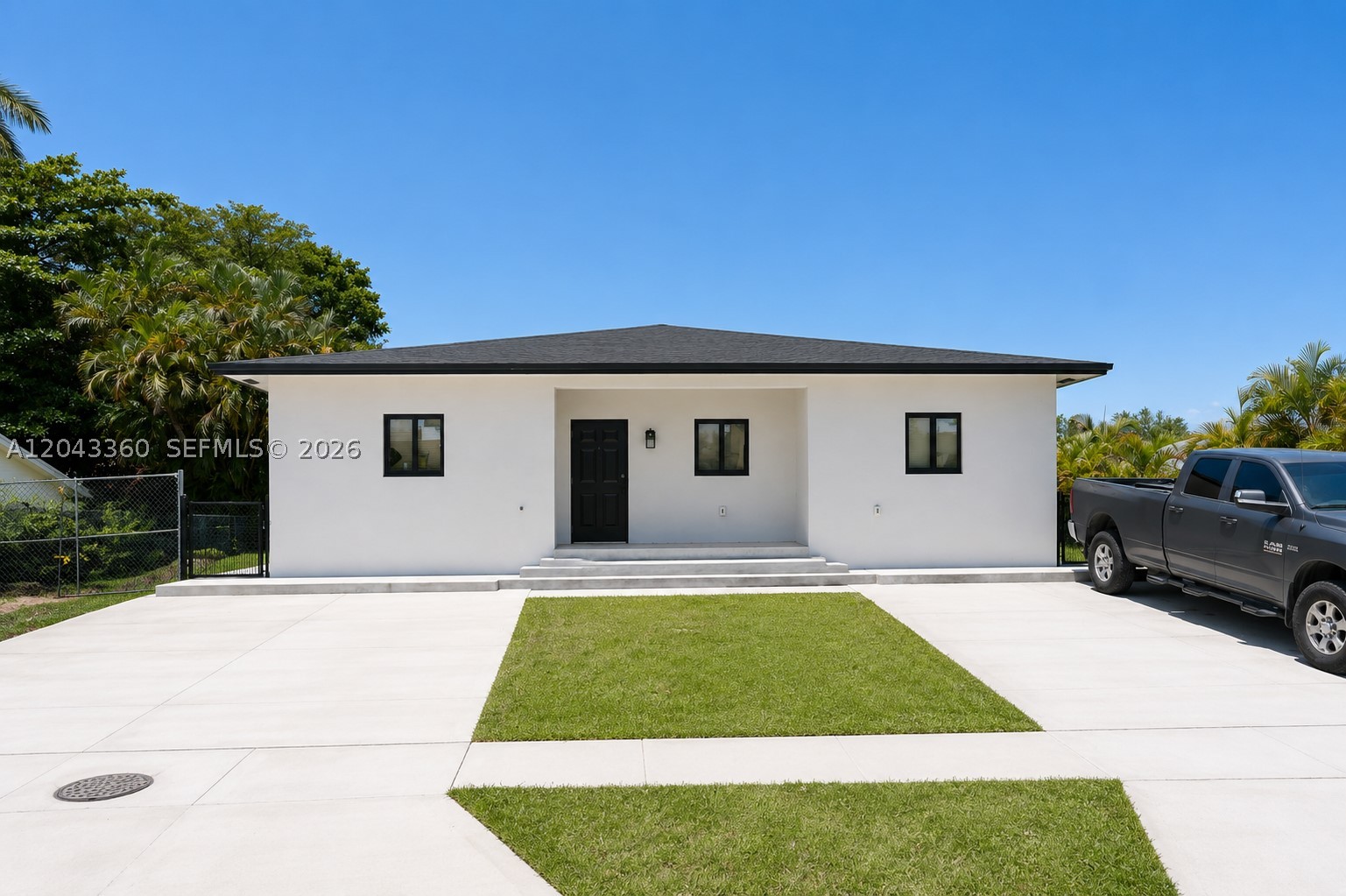 North Miami photo 2