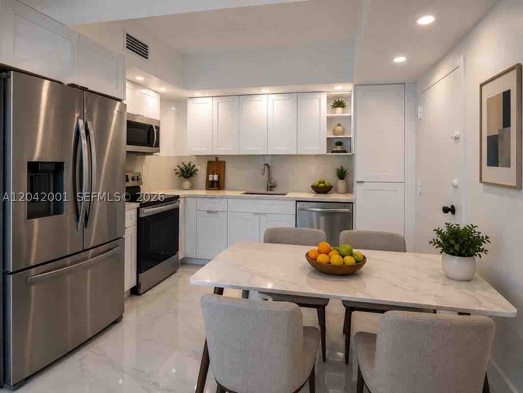Sunny Isles Beach photo 1