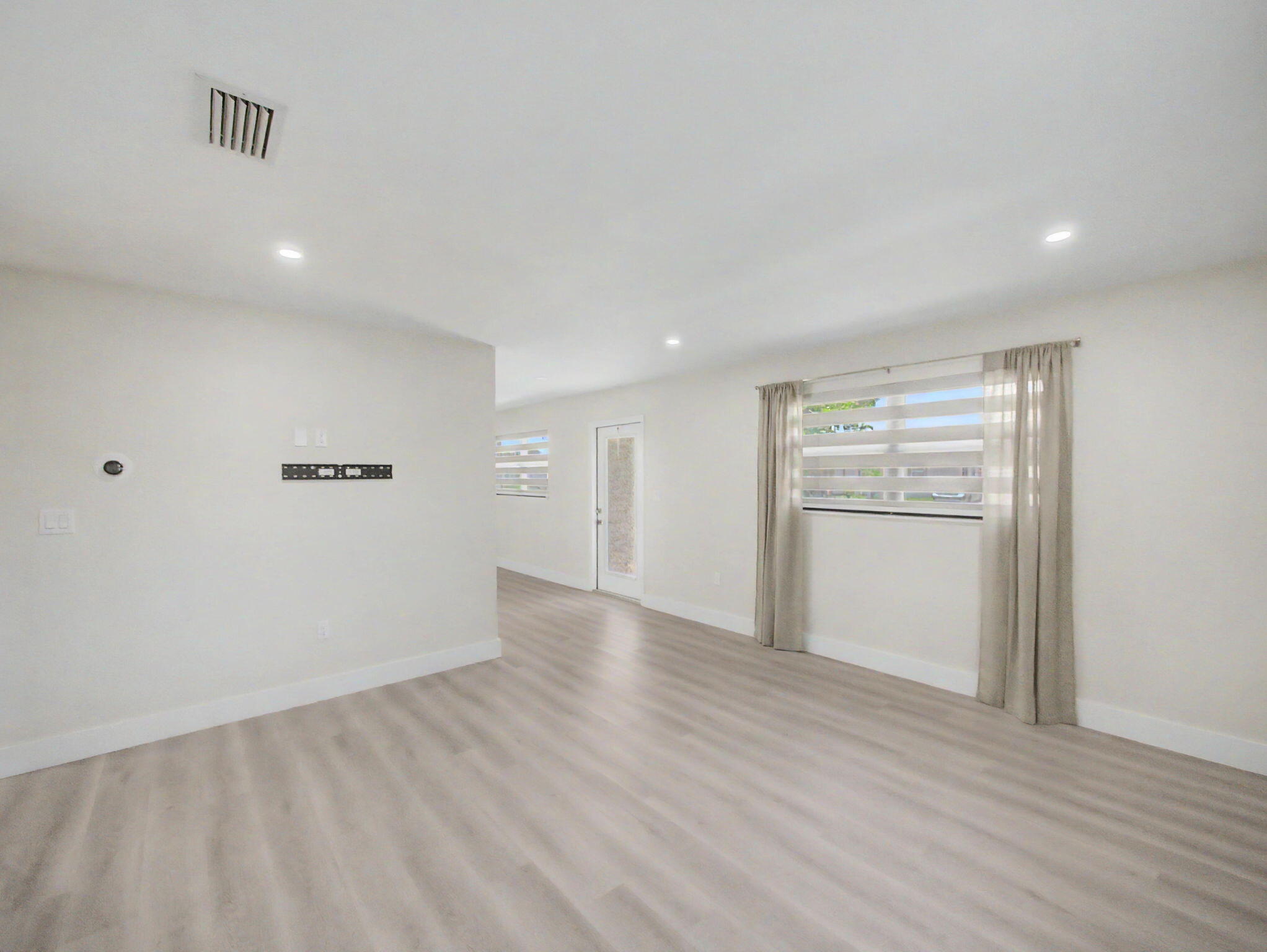 Palm Beach Gardens photo 3