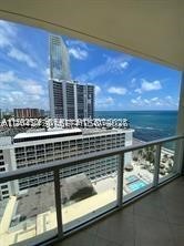 Sunny Isles Beach photo 1