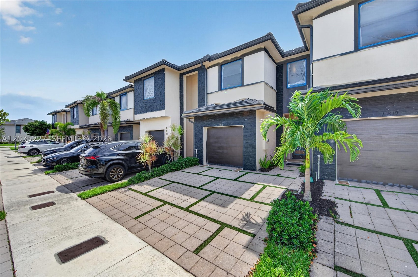 Miami Lakes photo 5