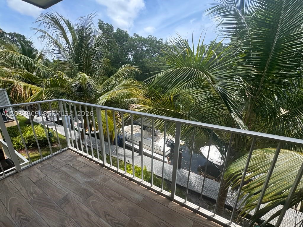 North Miami photo 4