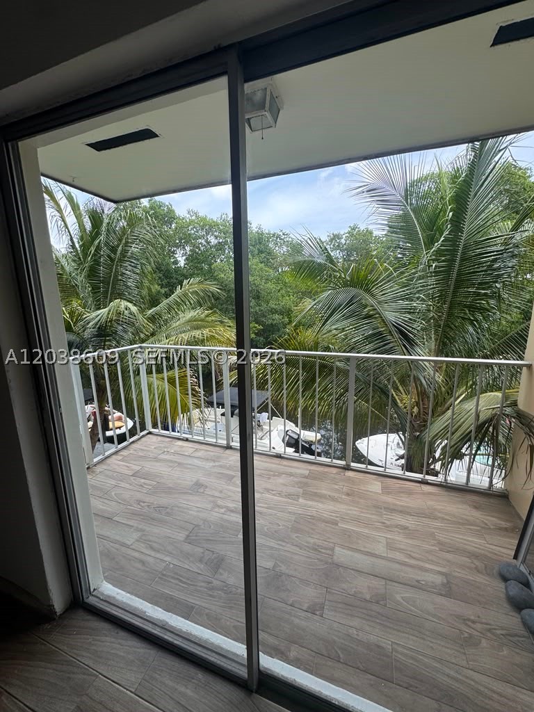 North Miami photo 5