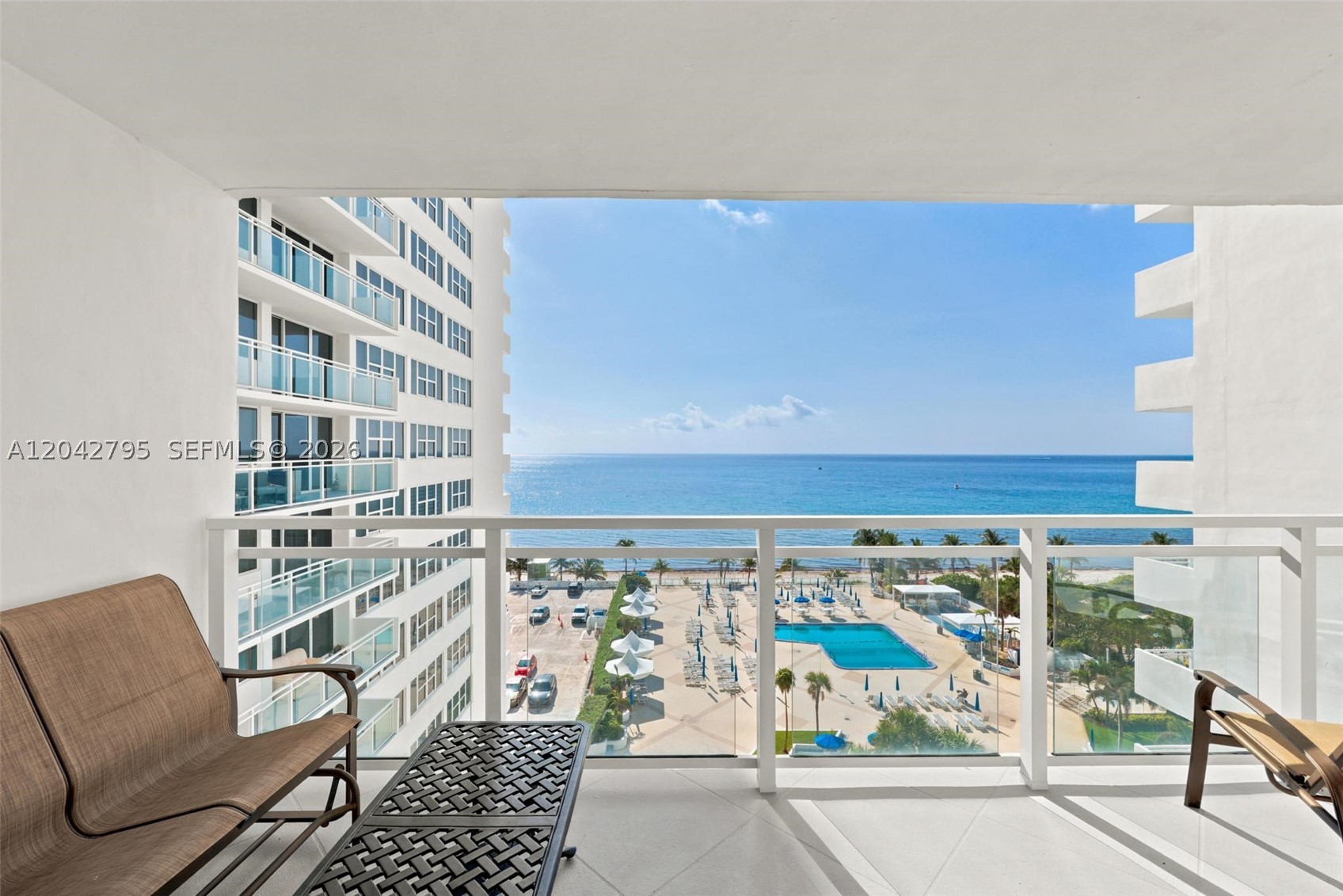 Hallandale Beach photo 2
