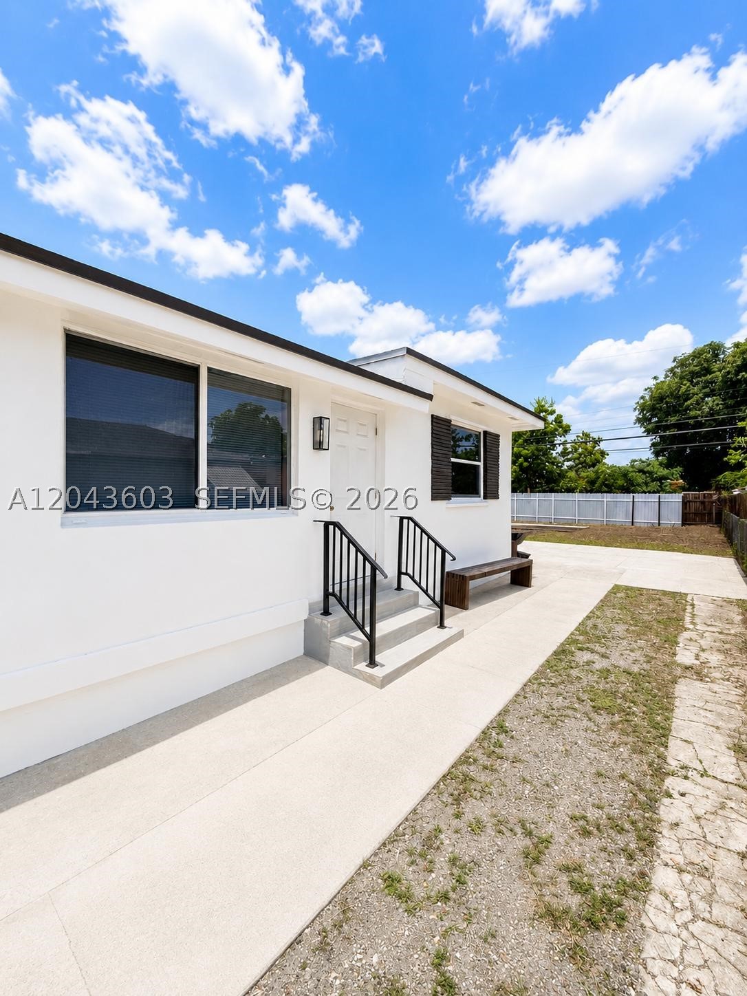 Hialeah photo 4