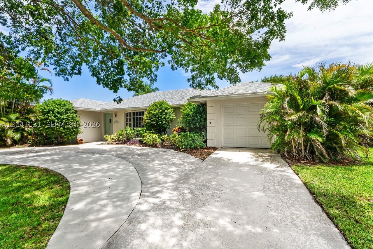 Palm Beach Gardens photo 4