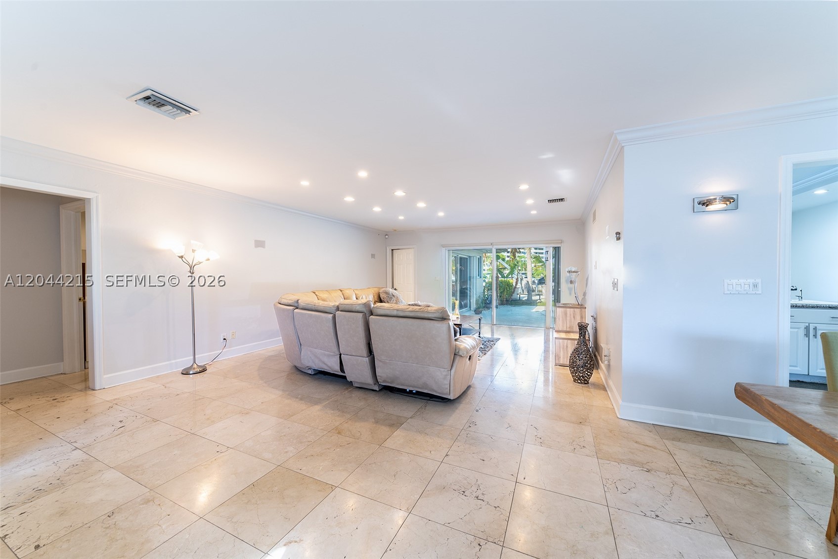 North Miami photo 2