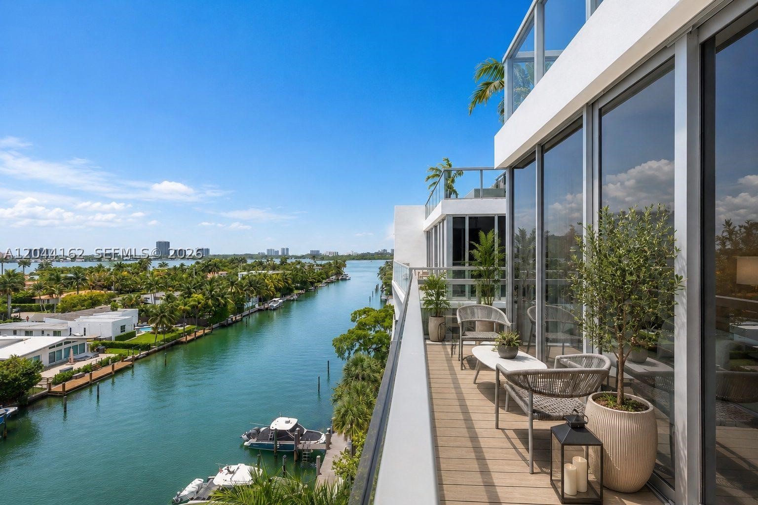 Bay Harbor Islands photo 1