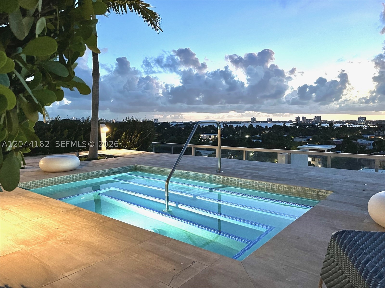 Bay Harbor Islands photo 3