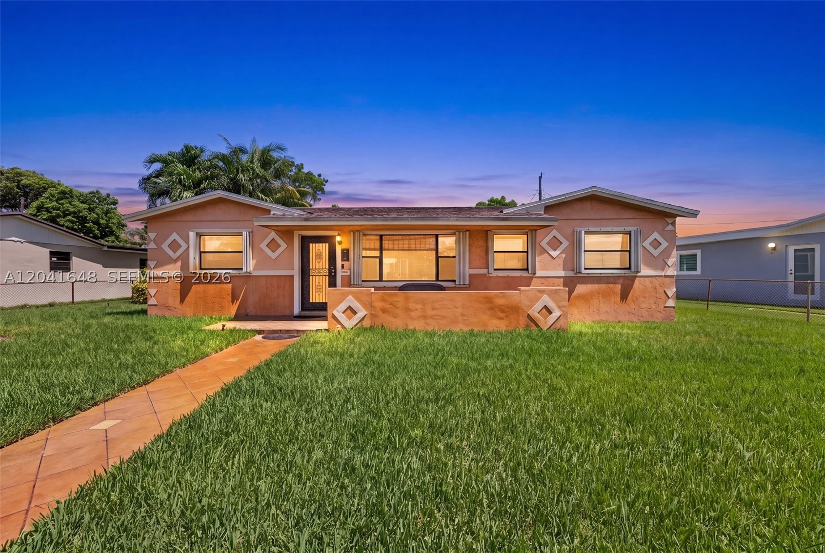 Miami Gardens photo 1