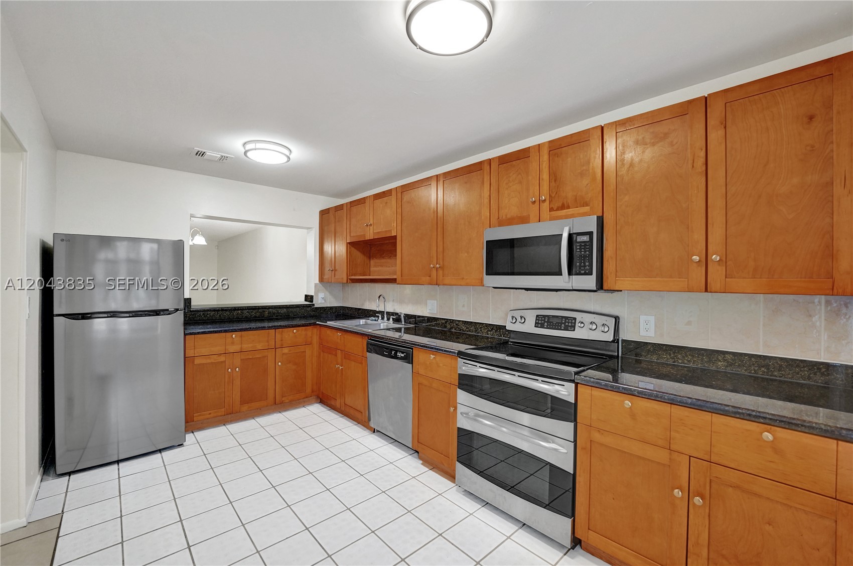 Pembroke Pines photo 4