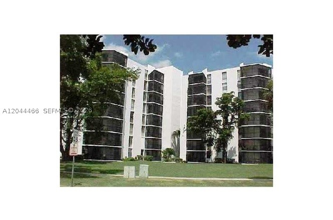 Aventura photo 1