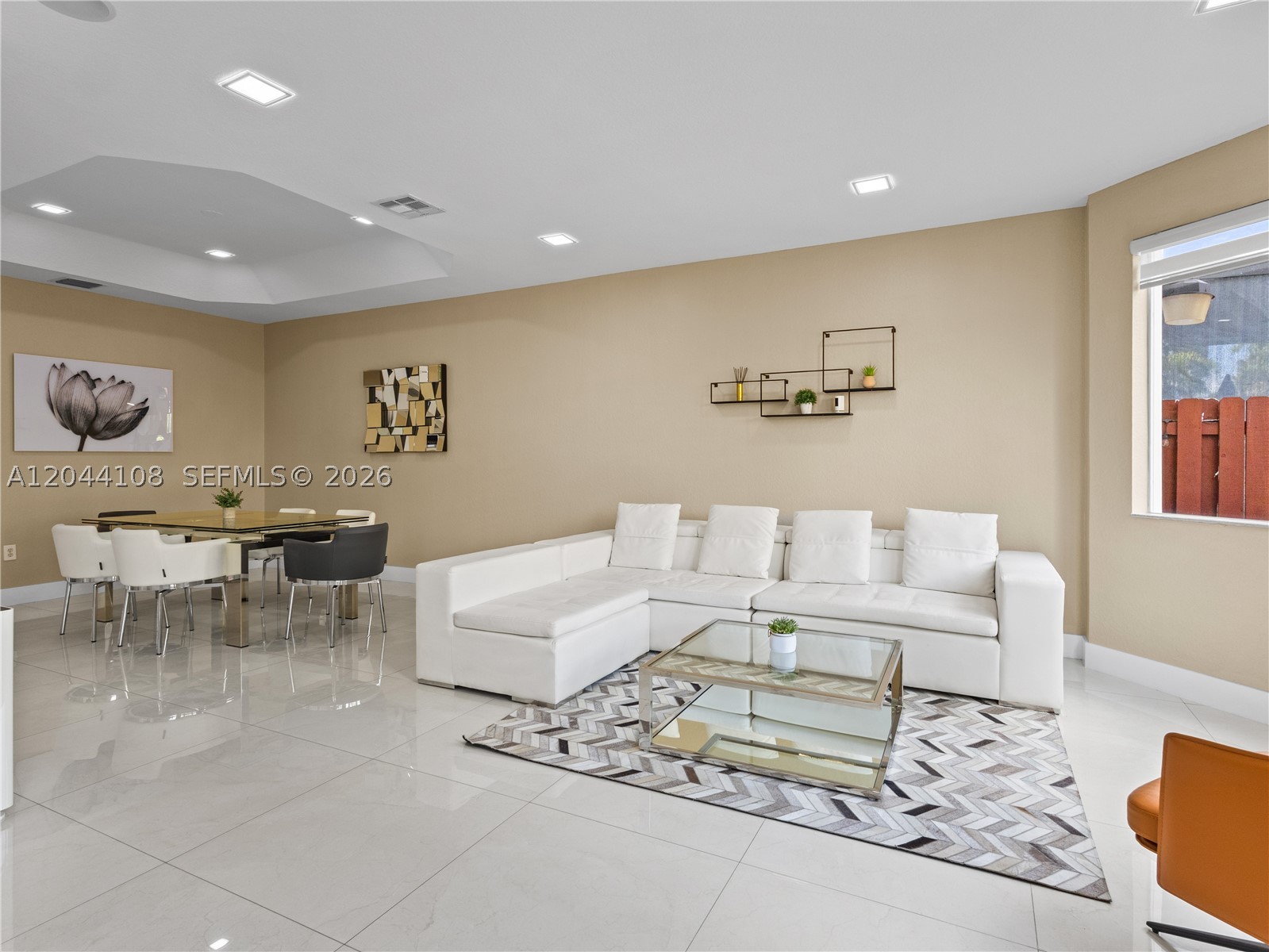 Doral photo 3