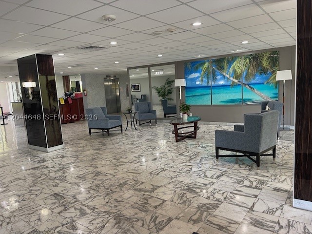 Hollywood photo 4