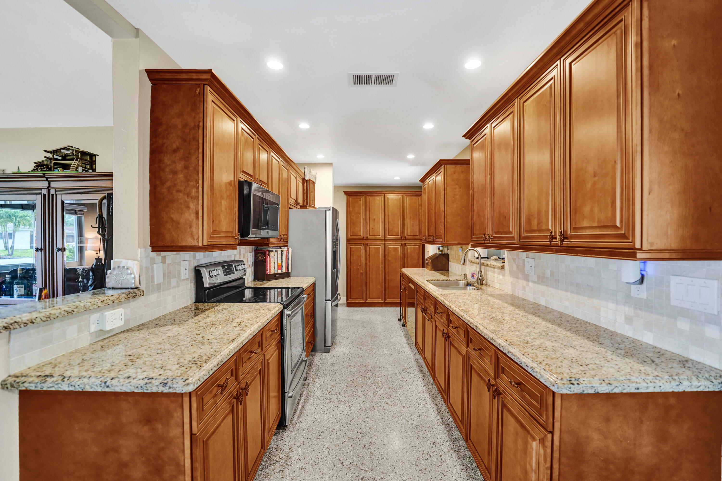 Wilton Manors photo 5