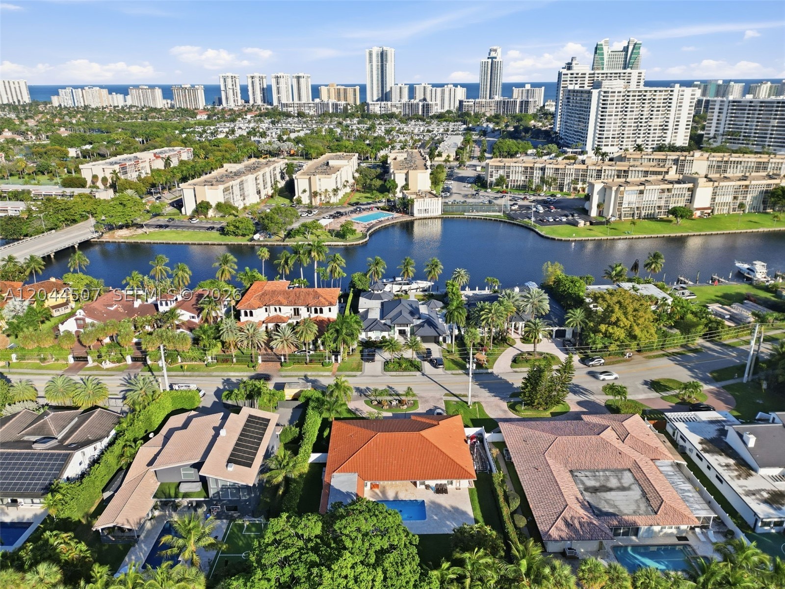 Hallandale Beach photo 4