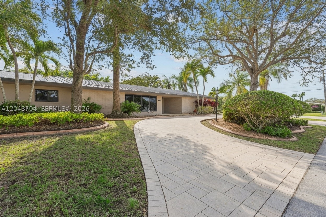 Palmetto Bay photo 2