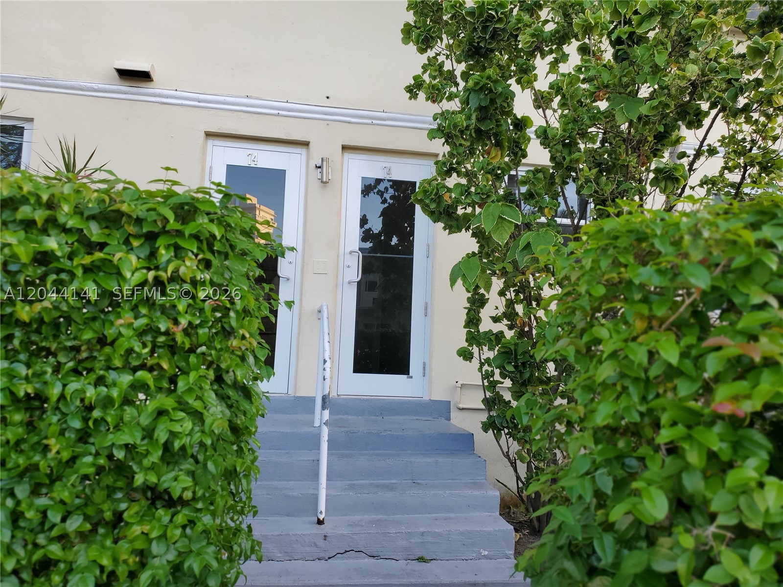 Bay Harbor Islands photo 1