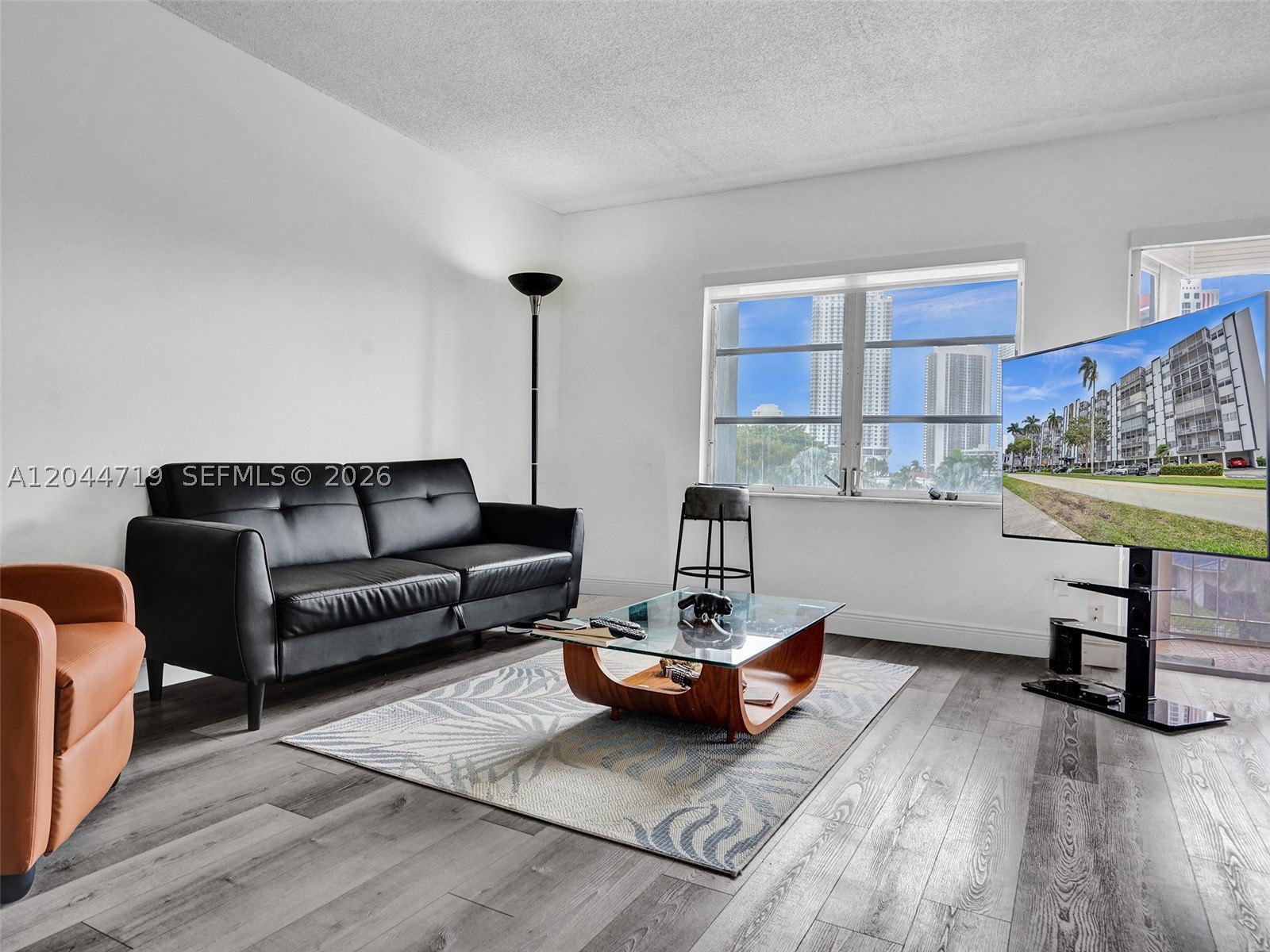 Hallandale Beach photo 4