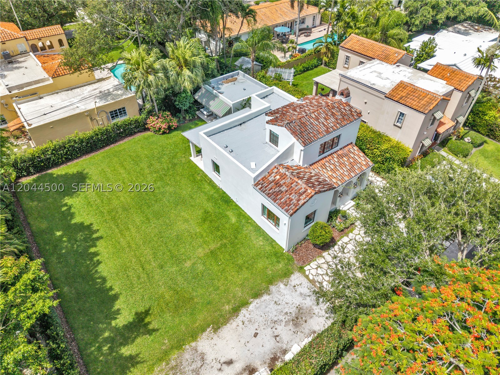 South Miami photo 2
