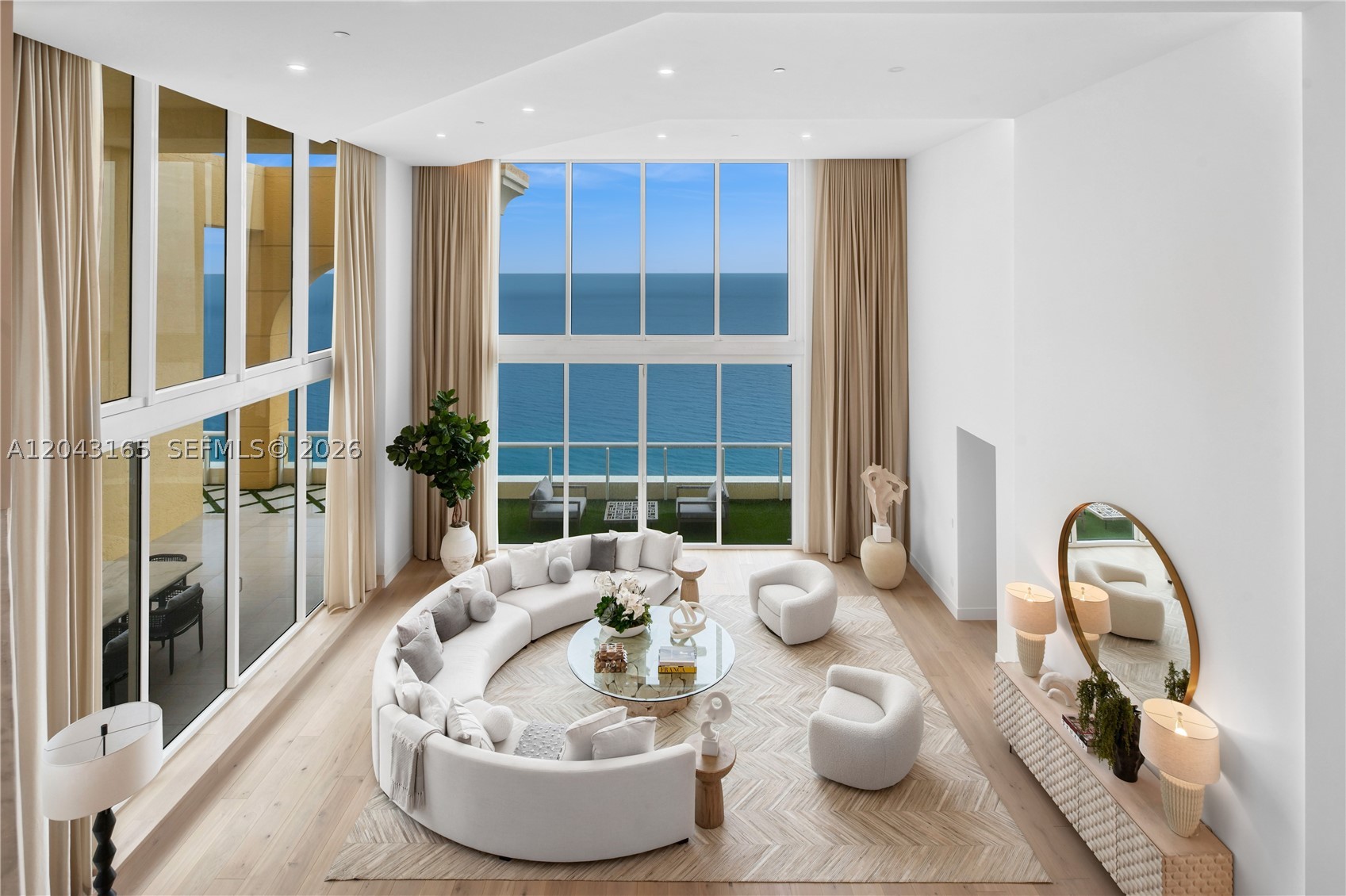 Sunny Isles Beach photo 1